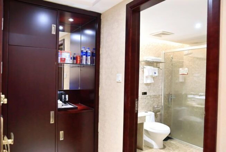 Bathroom 4, Xin Haiyi Hotel, Jiangmen