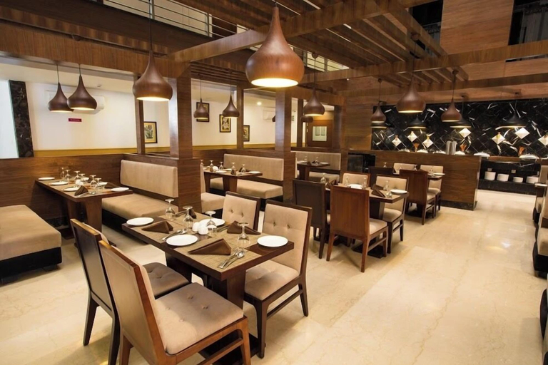 Food & Drinks 4, DIAMOND PALACE LORDS PLAZA, Bheri