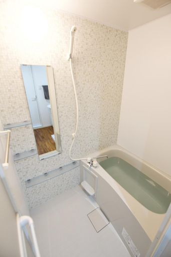 Bathroom 3, Matsufuji 2F, Naha
