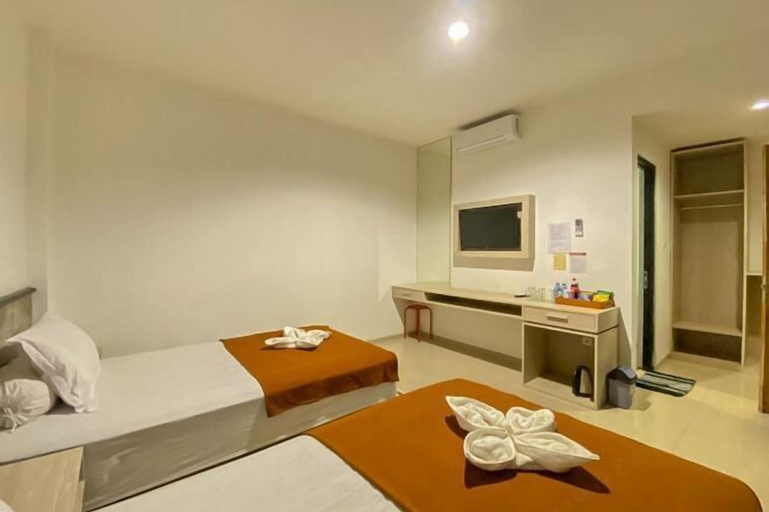Bedroom 6