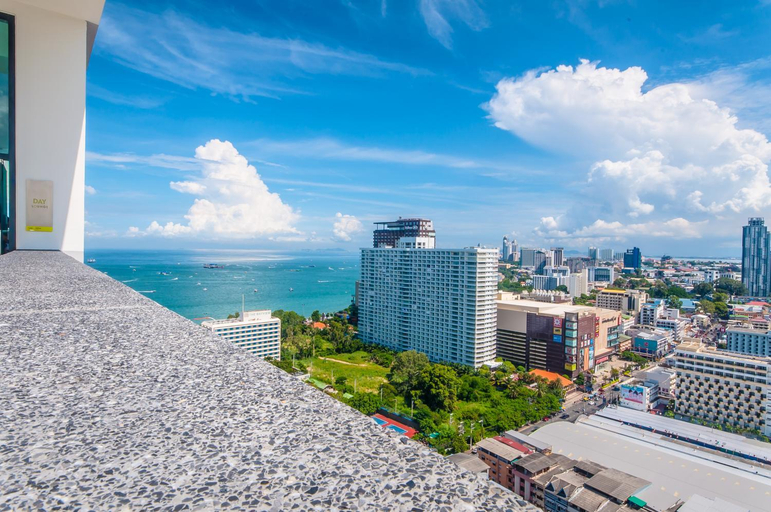 Others 2, Central Pattaya Residence (At The Base Condo), Tha Yang