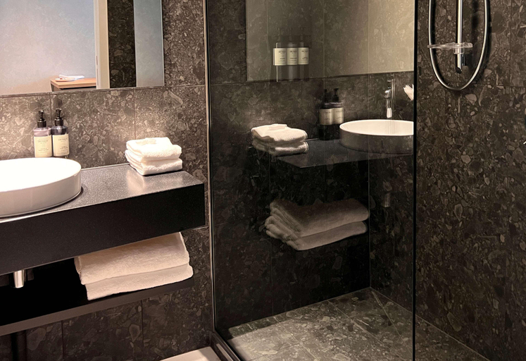 Bathroom 5, Sudima Kaikoura, Kaikoura