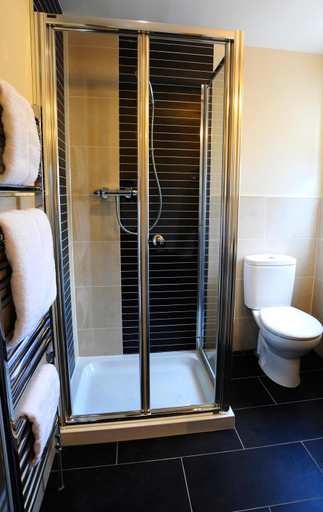 Bathroom 3, The Craibstone Suites, Aberdeen