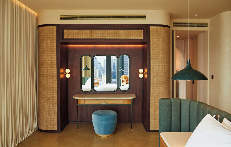 Bathroom 7