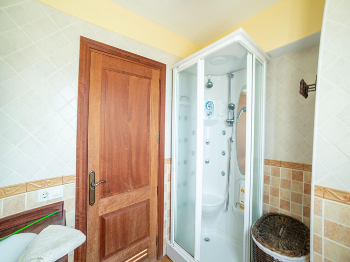 Bathroom 4, Villa in Tenerife with Pool and Sea Views, Santa Cruz de Tenerife