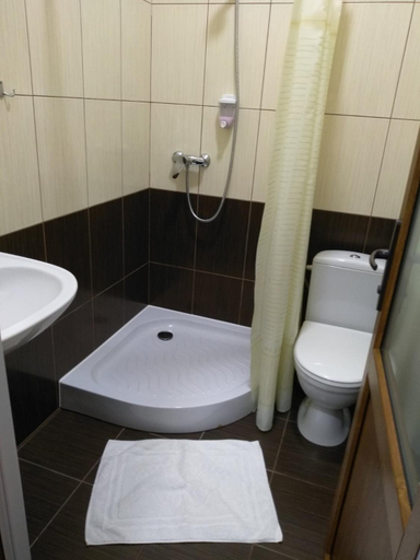 Bathroom, VIZIT, Stryis'kyi