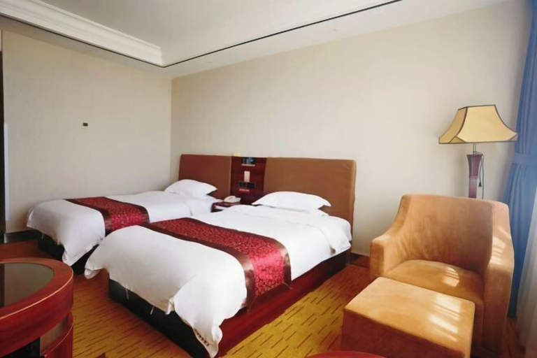 Bedroom 5, Shengzun Business Hotel, Xilin Gol