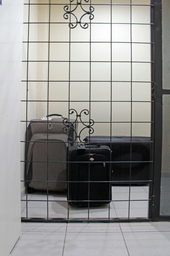 Others 4, Apart Hotel Granada, Confluencia