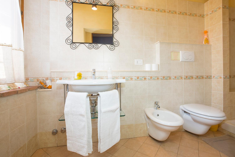 Bathroom 2, Locazione Turistica Totti, Siena