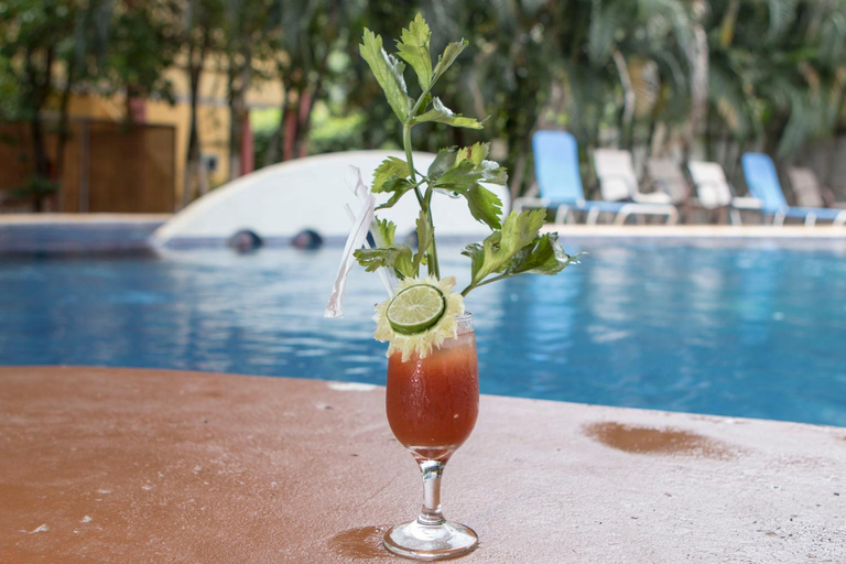 Food & Drinks 4, Hotel Nany, Santa Cruz