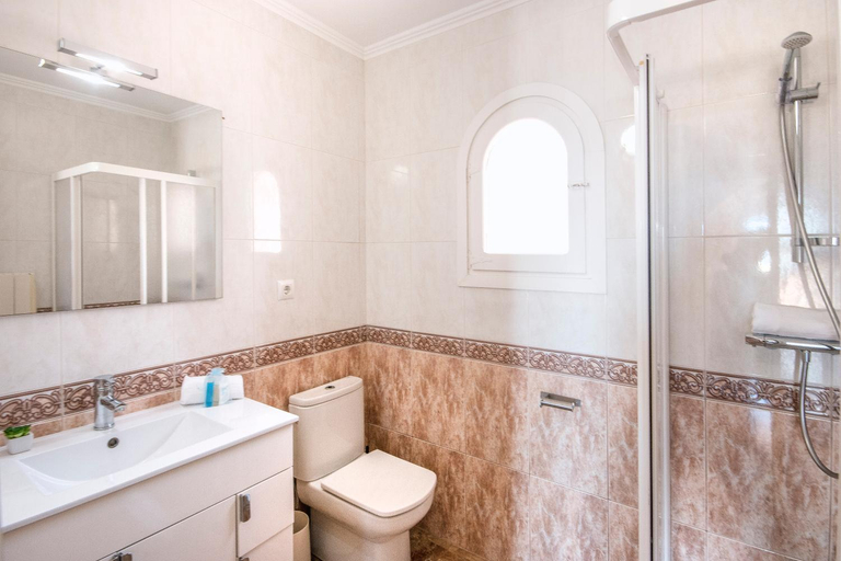 Bathroom 2, Villa Suria by Aguilarent, Alicante