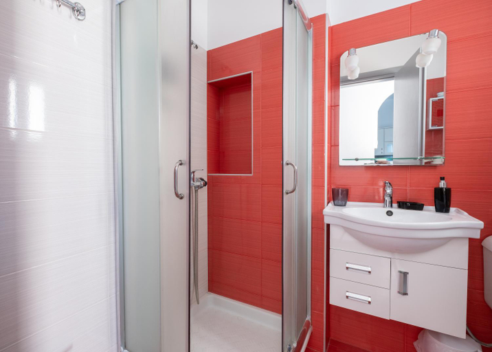 Bathroom 3, ADELPHI APARTMENTS, South Aegean