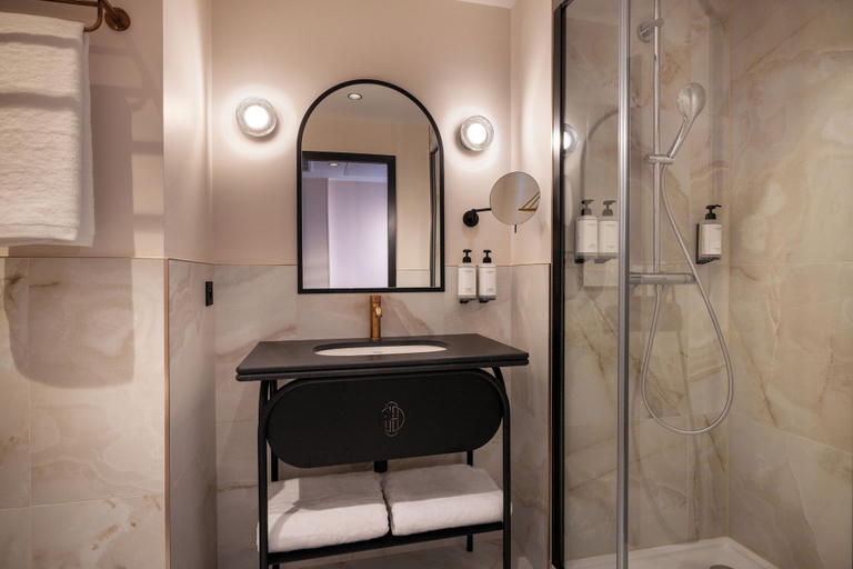 Bathroom 4, Hotel Maison Hamelin Paris - Handwritten Collection, Paris