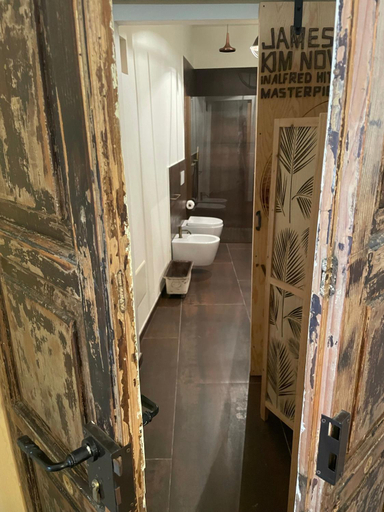 Bathroom 2, MOVIE SUITE Ortigia, Syracuse