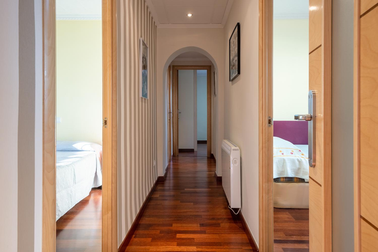Others 4, Casa Thaiker, Tarragona