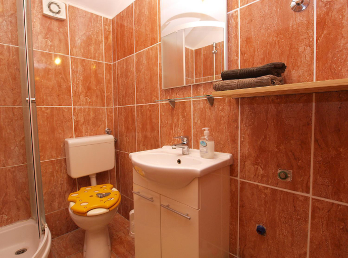 Bathroom 3, Apartment 849, Fažana