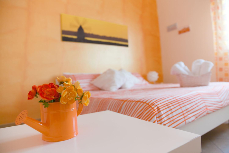 Bedroom 3, Bianco Sale Trapani, Trapani