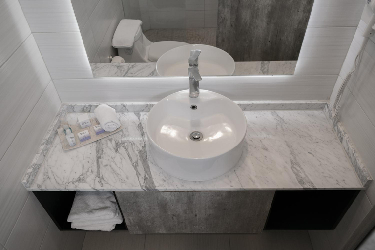 Bathroom 4, Hotel Aquetzalli, Yautepec