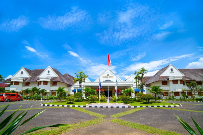 Exterior & Views 3, Kresna Hotel Wonosobo, Wonosobo
