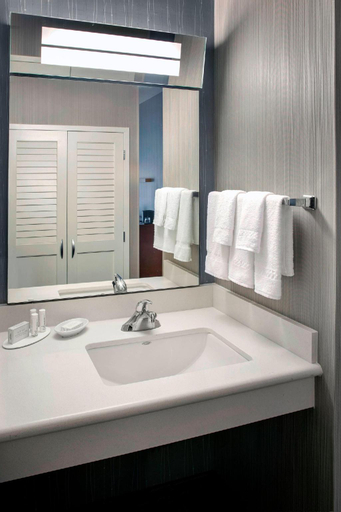 Bathroom 4