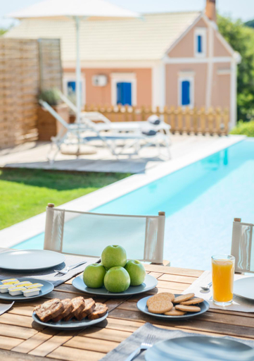 Food & Drinks 4, Reiki Villas Erikousa, Ionian Islands
