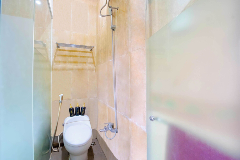 Bathroom 3, Nusa Indah Syariah Bandara By Abdihome, Tangerang