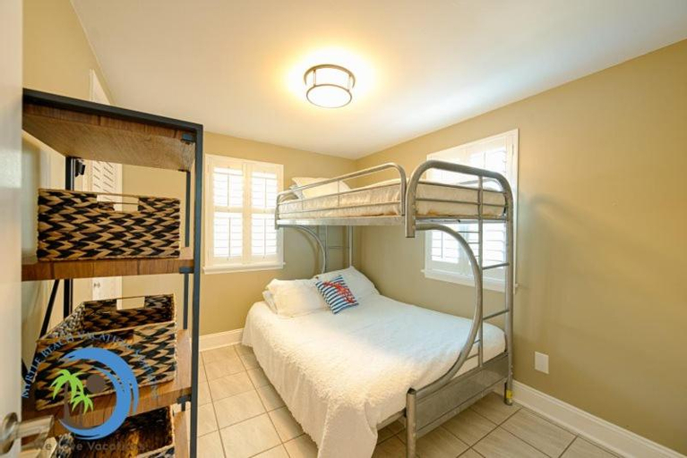 Bedroom 2, Windy Hill Villa 3 - Beach Charm, Horry