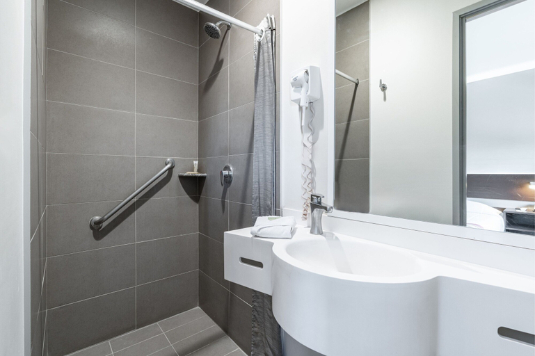 Bathroom 4, City Express Junior by Marriott Aguascalientes Centro, Aguascalientes