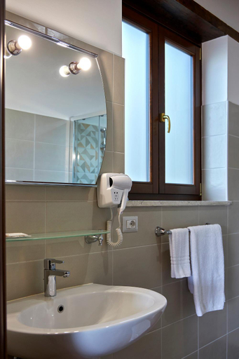 Bathroom 3, Agriturismo ARCE di Monte Acero, Benevento