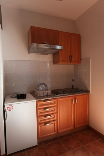 Others 5, Apartments Pinus, Jelsa