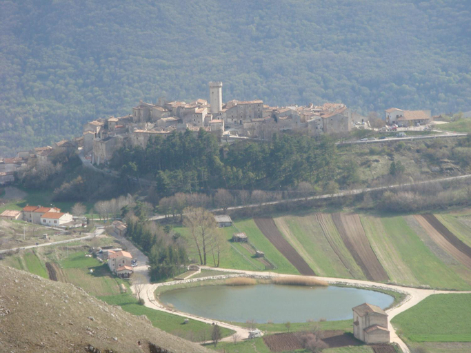 Others 4, Residence Villa Valsi, L'Aquila