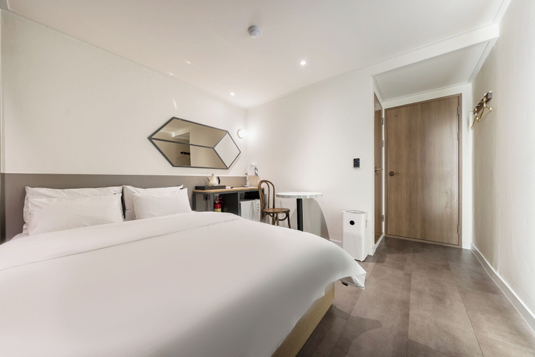 Bedroom 3, Greaten Hotel, Jungnang