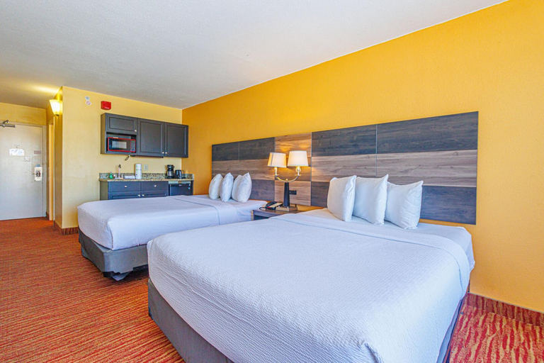 Bedroom 2, Ocean View Queen Suite Landmark Resort 1125, Horry