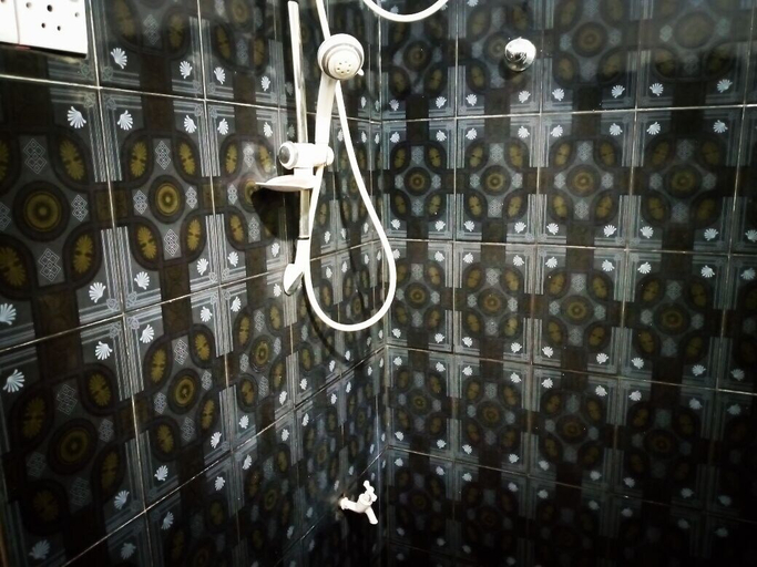 Bathroom 3, ASK Homestay, Ella