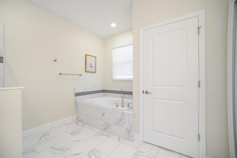 Bathroom 4, 8812CRUDEN villa, Osceola