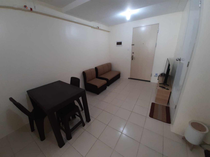 Dining Room 8