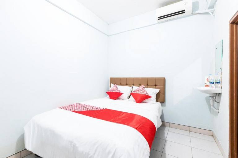 Bedroom 2, OYO 1516 Cemara Gading Syariah, Bogor