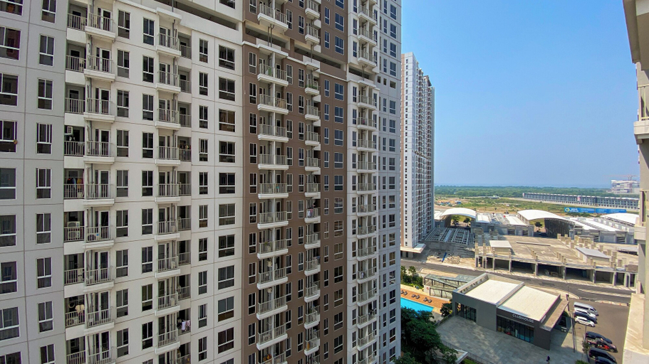 Exterior & Views, Comfy And Good Studio Apartment At Tokyo Riverside Pik 2, Tangerang