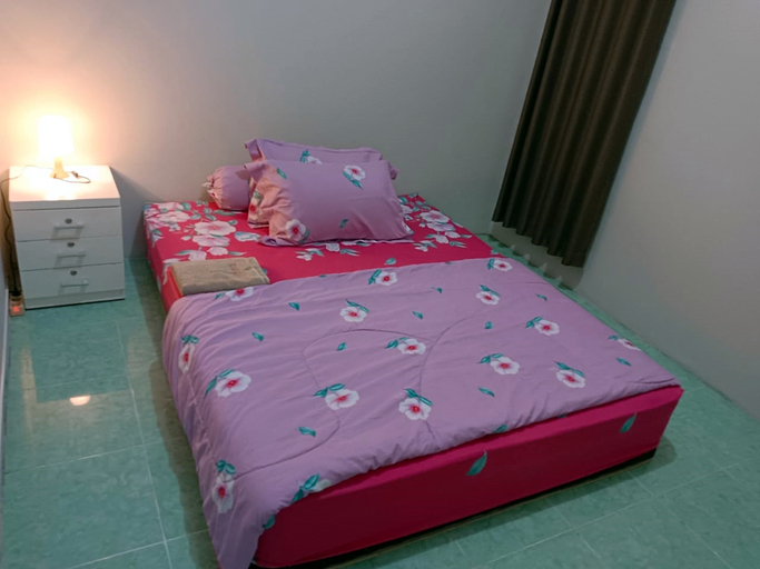 Bedroom 3, Oikos Green Homestay, Kuningan