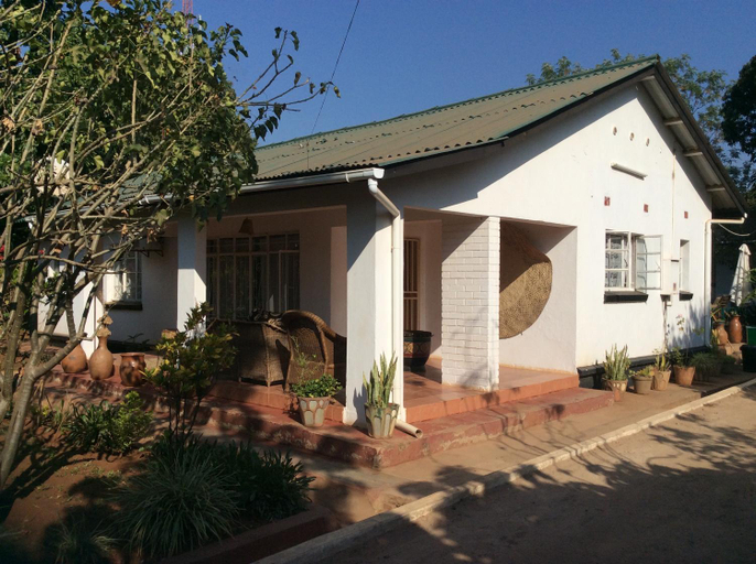 Others 5, Tabonina Guesthouse, Livingstone