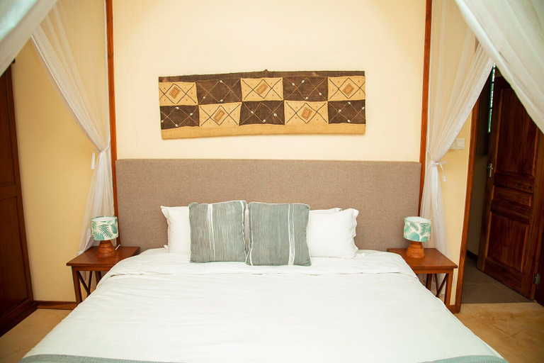 Room 3, Green Side, Arusha Urban