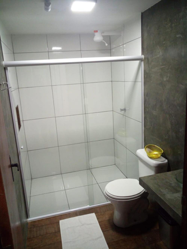 Bathroom, Pousada Tarkna, Teresópolis