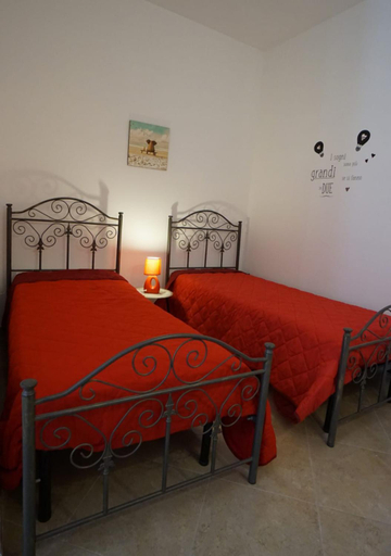 Others 5, Villa Chiara, Lecce