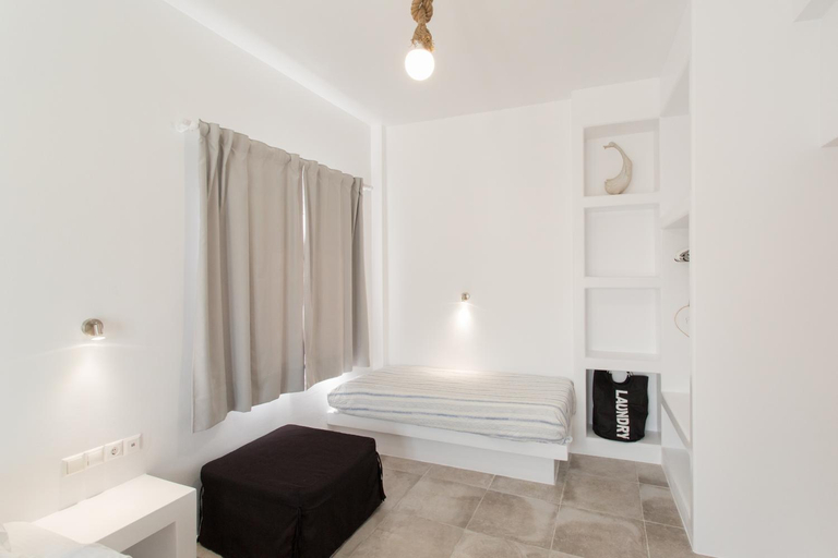 Others 4, Irini Rooms, South Aegean