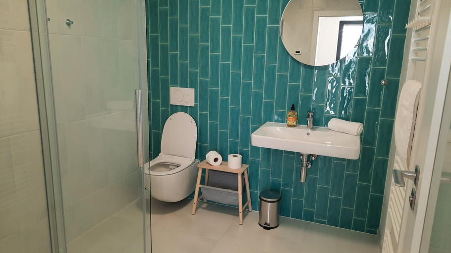 Bathroom 2, U Francuza, Hodonín