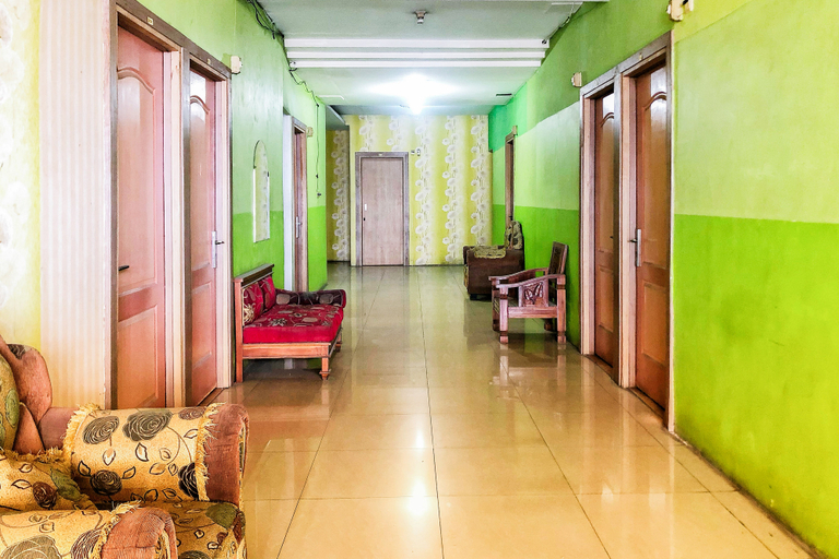 Others 4, RedDoorz near RS Siloam Karawaci, Tangerang