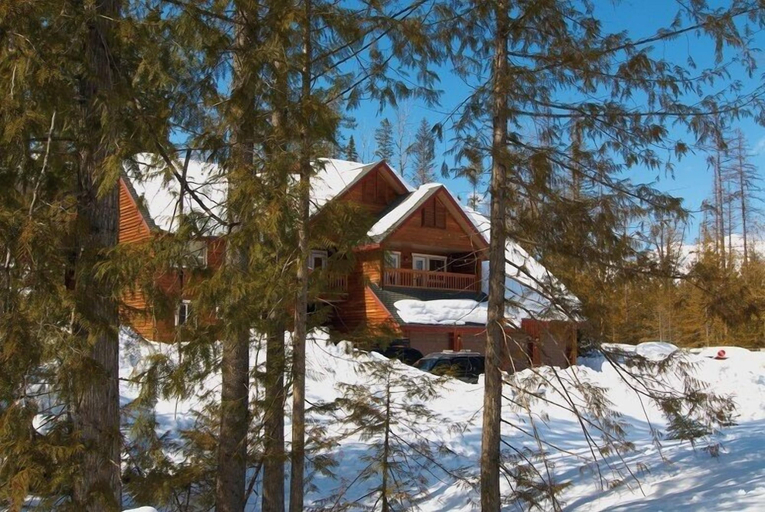 Exterior & Views 2, Polar Peak Lodges by Fernie Lodging CO, East Kootenay