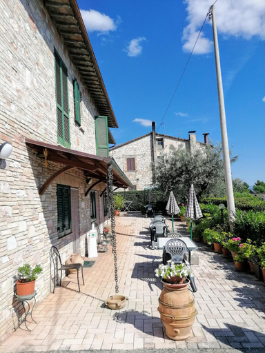 Others 5, Camere da Anna Maria, Perugia