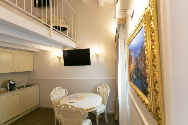 Others 5, Suite Duplex Apartment by ApartSuite, Venezia