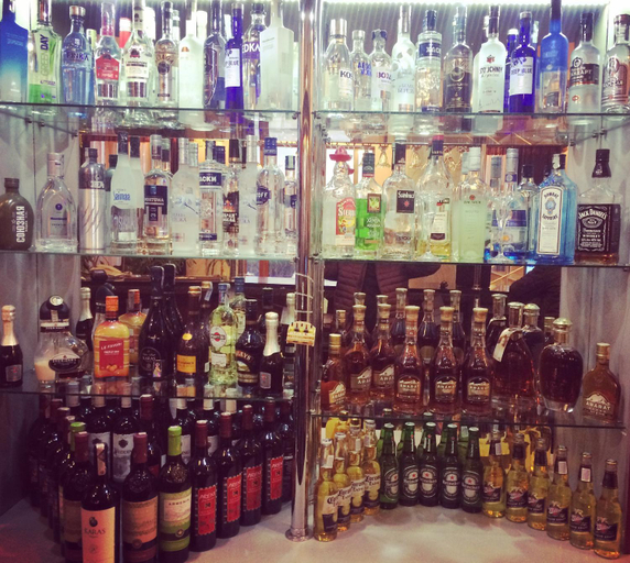 Food & Drinks 5, Vale hotel&restaurant complex